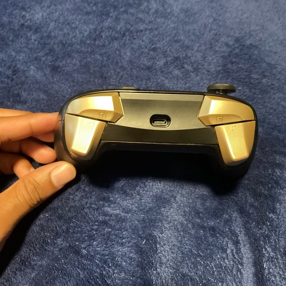 GameSir (LED Xbox Controller) - Picture 7 of 10